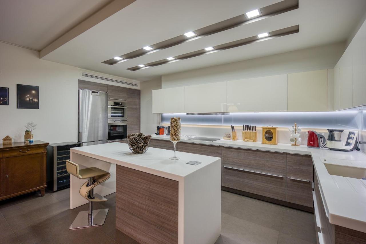 Artemis Luxury Penthouse By Estia Apartment Ираклио Екстериор снимка